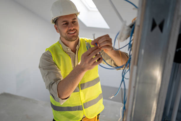 Best Electrical Contractors for Businesses  in Beardstown, IL